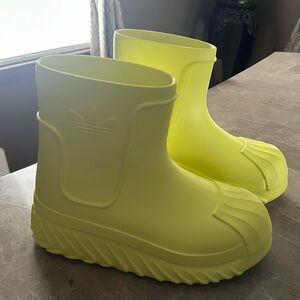 AdiFOM superstar boot shoes